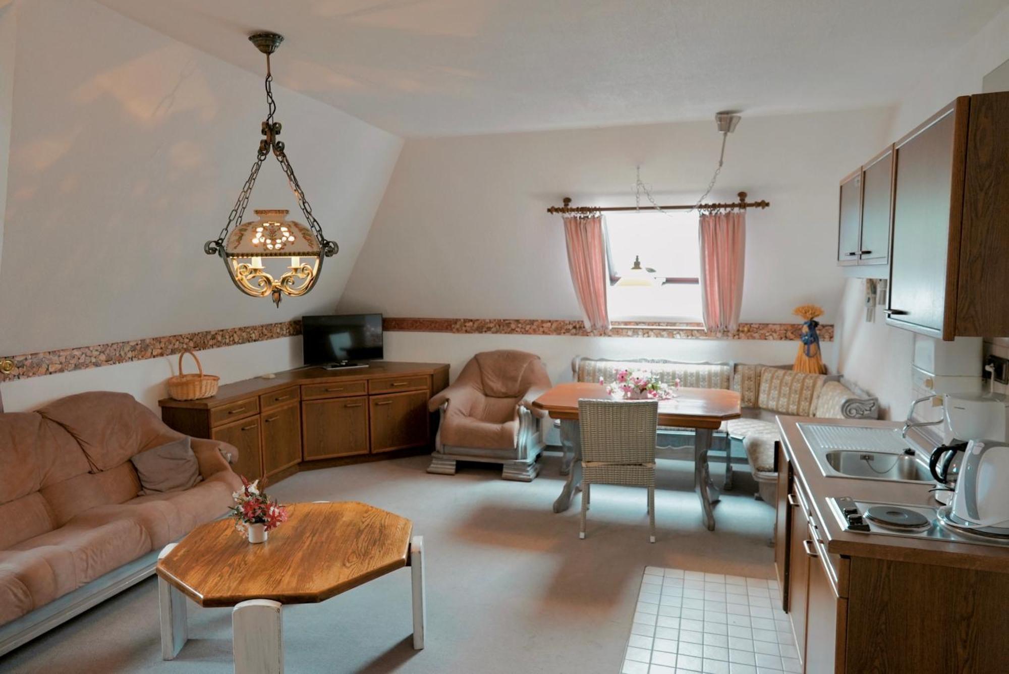 In & Out Boardinghaus Apartment Stolberg  Room photo